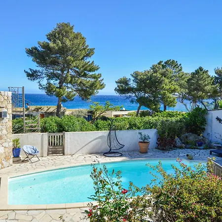 Сasa de vacaciones 2 Bedroom Lovely In